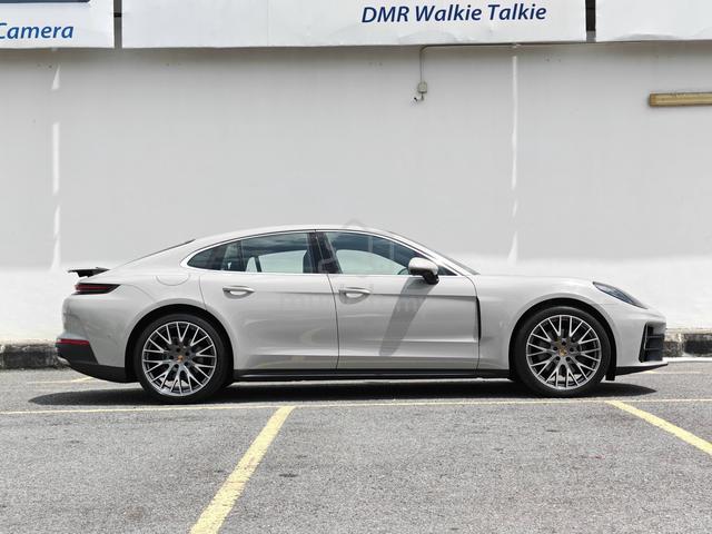 NEGO 2024 Porsche PANAMERA 2.9 V6 CRAYON GREY - 3