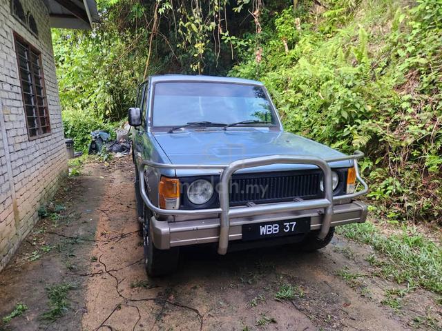 1985 Isuzu TROOPER 2 door LWB 1.9 (M) - 4