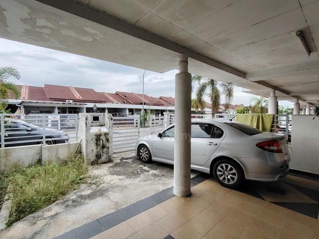 Rumah teres Single Storey - Felicia @ Bandar Putera 2 1