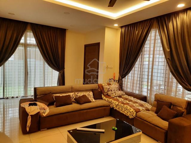 Permas Jaya Double storey semi D Full loan For Sale 1