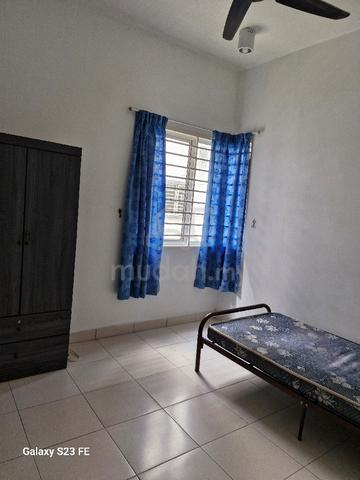 Bilik Sewa - Camelia Apartment, Nilai Impian - Lelaki 1