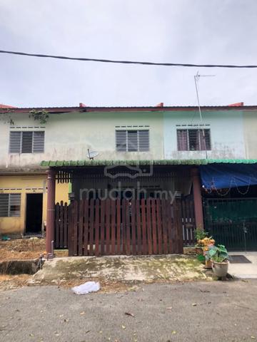Rumah Sewa Simpang Renggam 1