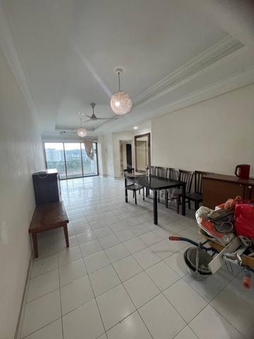 Danga View Apartment 1