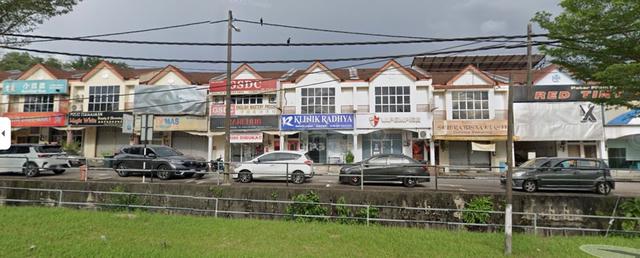 Kulim Shoplot For Rent l Ground Floor + First Floor l Facing Mainroad 1