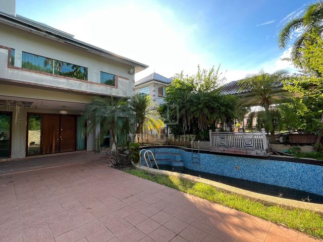 2 Combining 3 Storey Bungalow Darulaman Golf Country Resort Jitra Sale 1