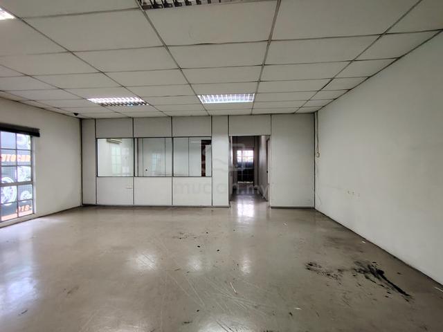 2nd Floor Shoplot for rent at Bandar Perda with big space 1