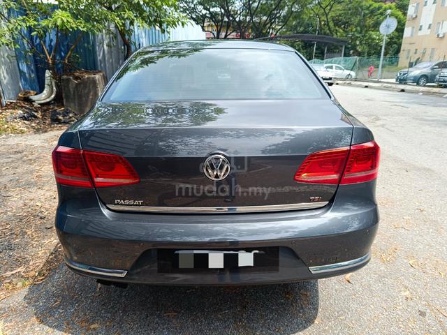 2015 Volkswagen PASSAT 1.8 TSI (A) - 4