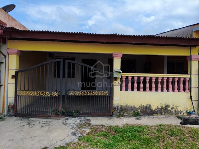 Teres setingkat Merlimau Murah,nego 1