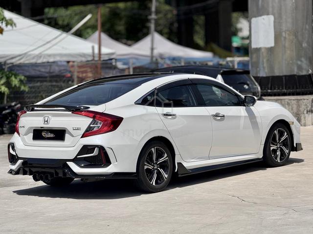 Honda CIVIC 1.5 TC-PREMIUM TYPE R FACELIFT FULON! - 3
