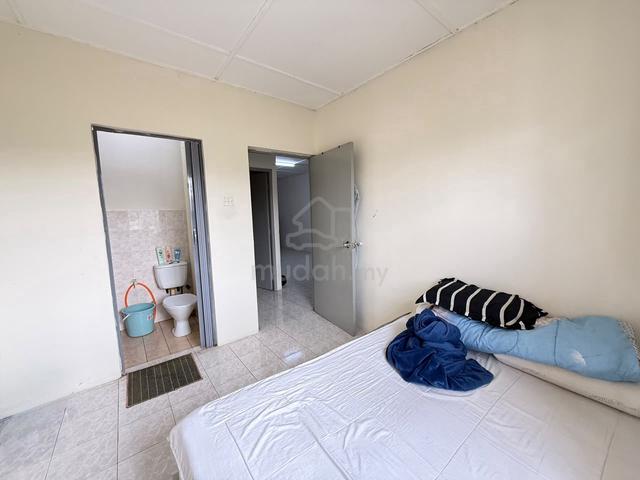 Dahlia Apartment (Jalan Melor) 1