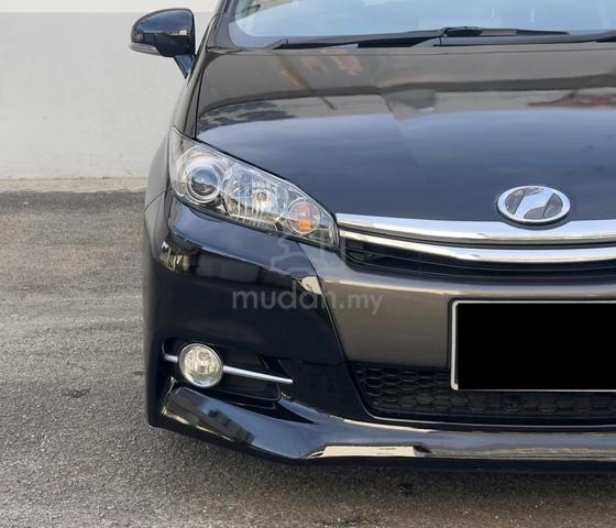 Toyota WISH 1.8 S (A) - 4