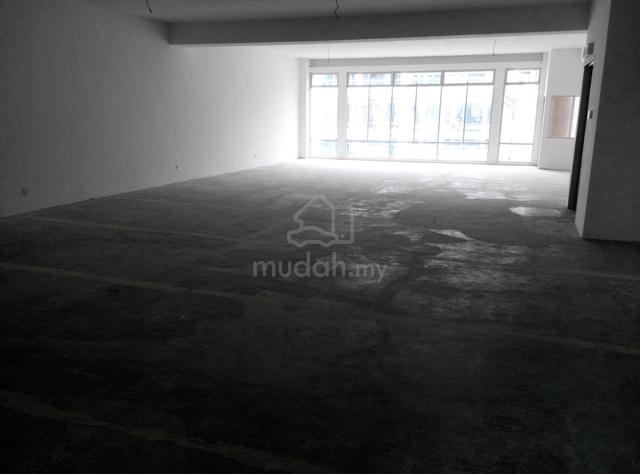 Setia Avenue Setia Alam Shop office 34x80 basic bare condition 1