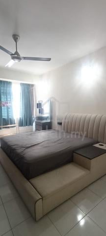 Master Bedroom for Rent @ Bukit OUG Condominium 1