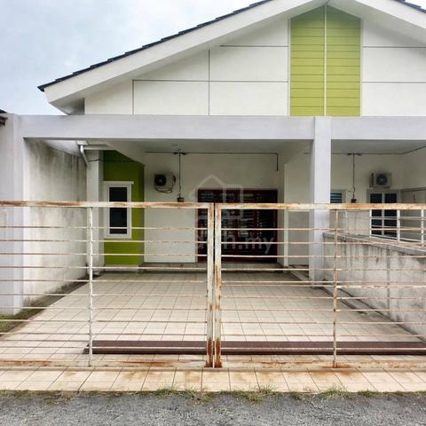 [Facing Open] Single Storey - Taman Lakeville - Seri Iskandar 1