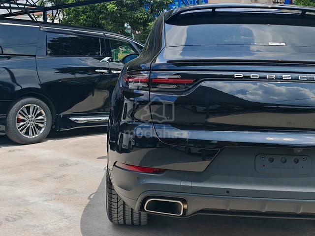 BLACK INT 2022 Porsche CAYENNE 3.0 COUPE 4 SEATER - 5