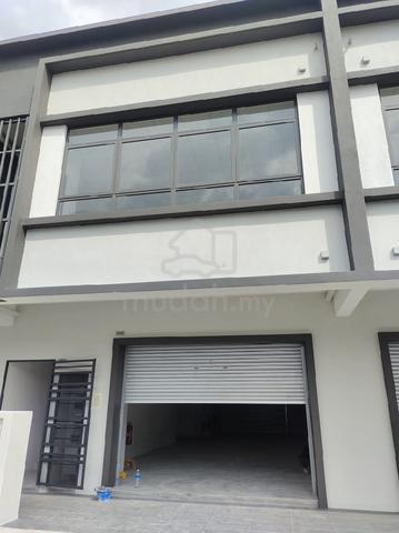 Shoplot 24×70 1