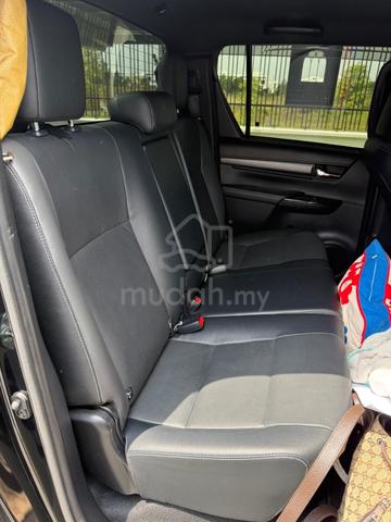 2022 Toyota HILUX 2.8 ROGUE (A) - 4