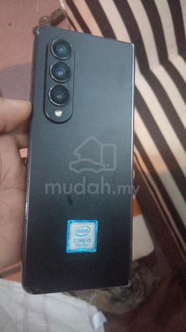 Samsung z fold 4 - photo 3 of 6