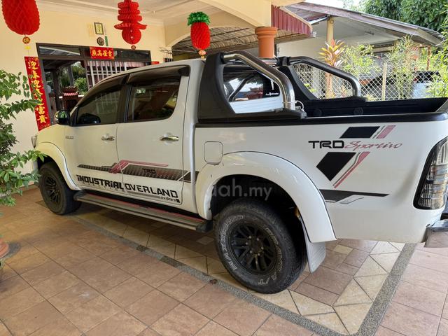 2015 Toyota HILUX 2.5 G TRD SPORTIVO (A) - 5