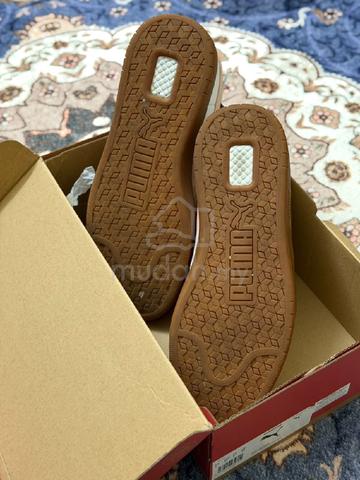 Carousel Image