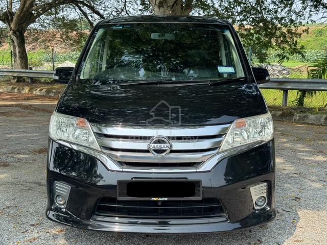 2013 Nissan SERENA 2.0 S-HYBRID HIGHWAY STAR - 2
