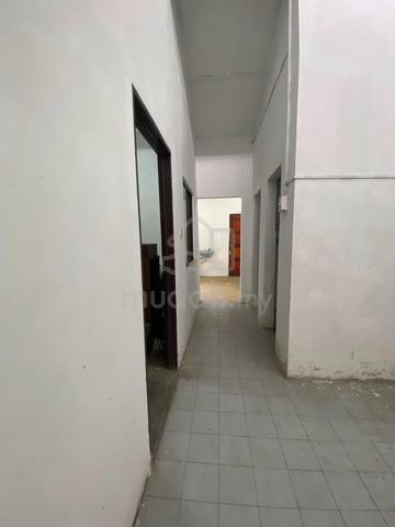 Kulai Taman Pertama Single Storey  Rm358k ONLY ! 3