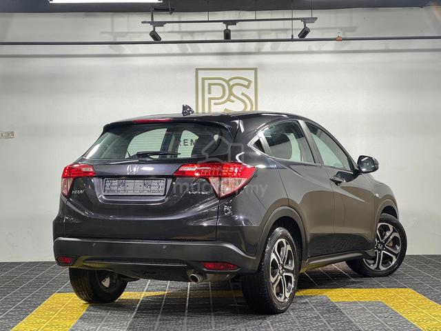 2017 Honda HR-V 1.8 S SUV (A)75K ORI V LOW MILEAGE - 4
