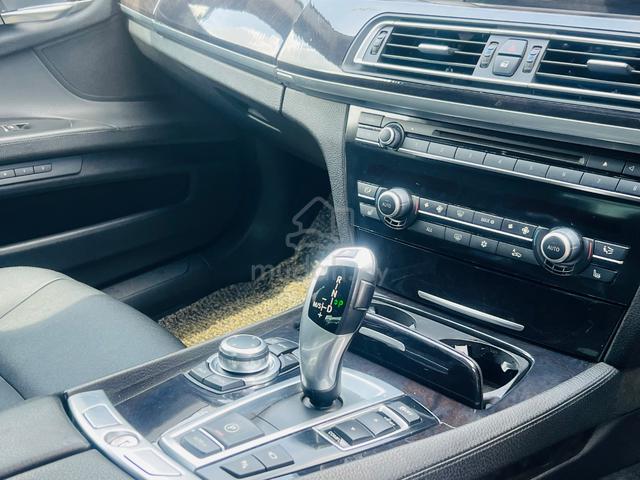 Offer!! 2009 Bmw 740Li (CBU) 3.0 (A) - 4