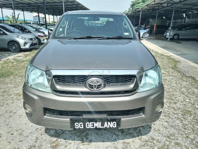 2009/2010 Toyota Hilux 2.5 G , TIP-TOP CONDITION - 3