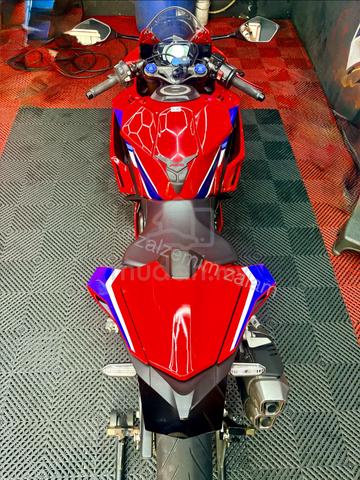 CBR250RR SP V2 Trico Edition - photo 6 of 7