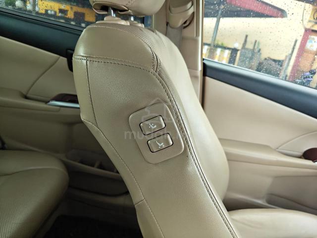 2013 Toyota CAMRY 2.5 V XV50 (A) - 3