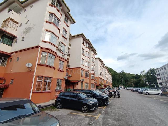 Sri Wira Apartment 1