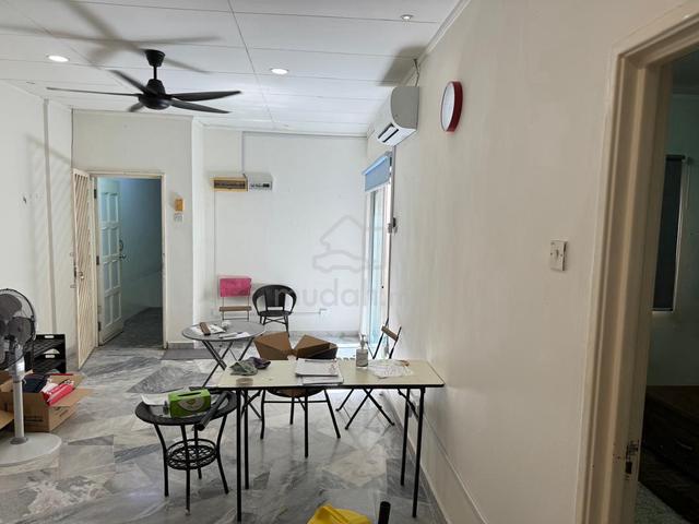 No 6B, Jalan BK 5/12A Bandar Kinrara , Puchong Selangor 1