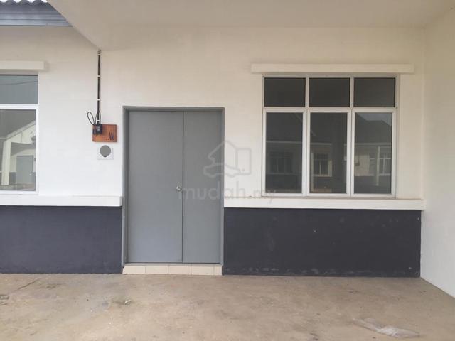 Rumah di Kuala Rompin 1