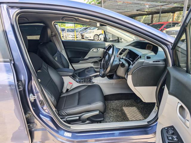 2015 Honda CIVIC FB 1.8 (AUTO) - 4