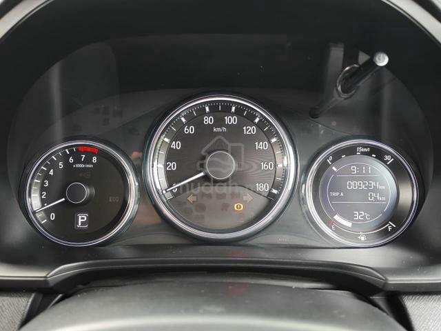 Honda BR-V 1.5 E V (A) ANDROID PLAYER / BRV / SUV - 4
