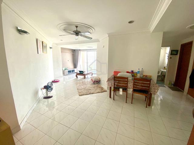 D'casa Condominium 1