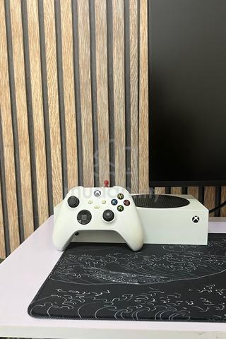 Xbox series S + Monitor 27" Inch - photo 3 of 3