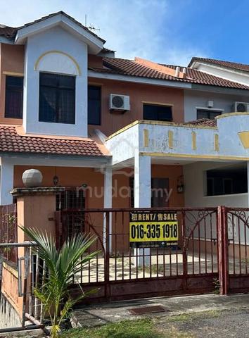 End lot storey house at Taman Ozana Impian, Bukit Katil 1