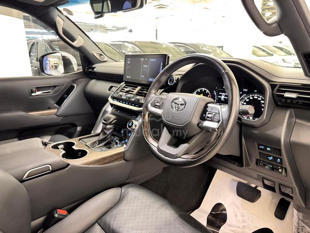 2023 Toyota LANDCRUISER 3.5 ZX Grade 4.5 Low Milea - 5