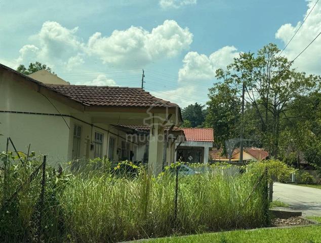 Grab It Now,1 Storey Taman Lestari Permai, Seri Kembangan, Extra Land 1
