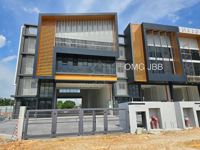 Meru Esteem Business Park klang 2Sty Factory warehouse 200amp freehold 1