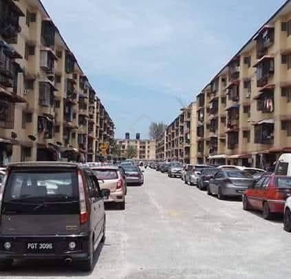 Taman Sungai Batu 1