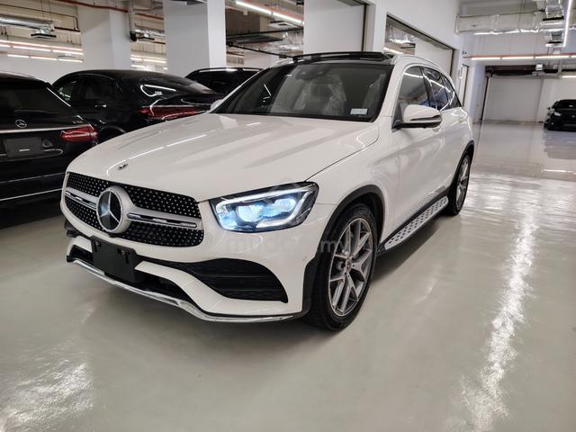 2021 Mercedes Benz GLC300 4MATIC AMG LINE 2.0L (A) - 1