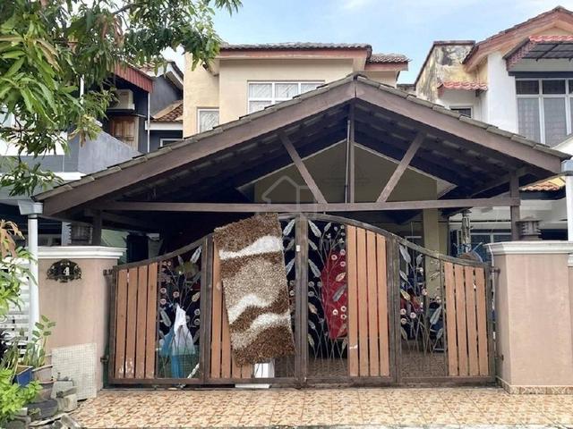 BOOKING 1K FULL LOAN RENOVATED 1.5 Storey Bandar Tasik Puteri Rawang 1