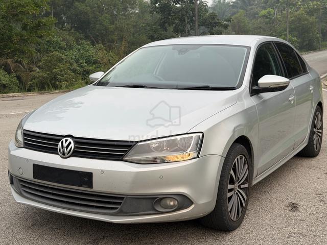 2012 Volkswagen JETTA 1.4 TSI (CBU) (A) - 3