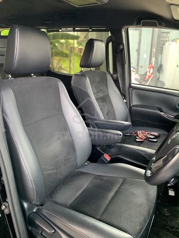 2021 Toyota NOAH 2.0 SI (A) - 2