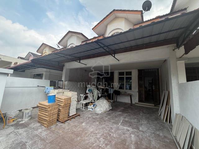 [Brand New] 4Bed 3Bath/ Bukit Indah 2 Storey Terrace Fully Renovated 1