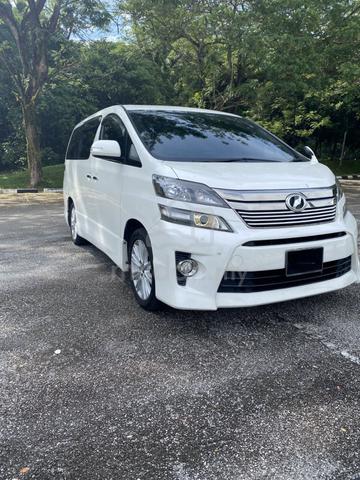 2013 Toyota VELLFIRE 2.4 Z GOLDEN EYES ANH20W - 1