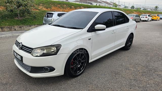 2016 Volkswagen POLO 1.6 (CKD) FACELIFT (A)TIPTOP - 1